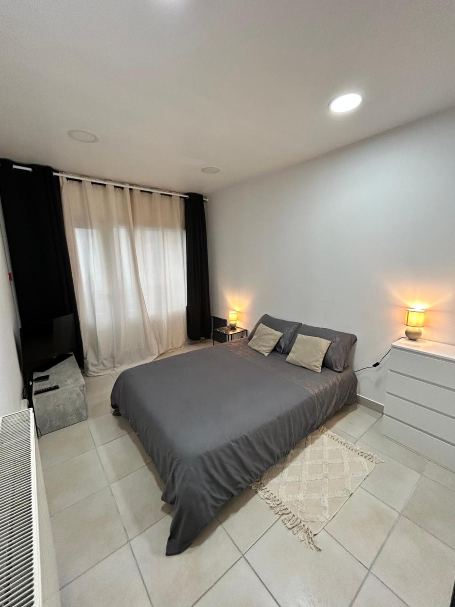 Maison Centre Ville Avec Jardin شلانس المظهر الخارجي الصورة